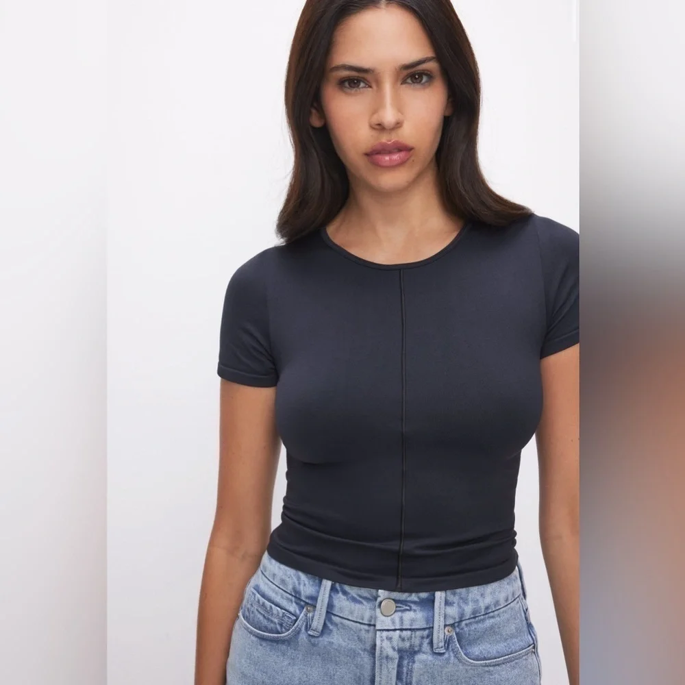 NWT GOOD AMERICAN Women’s So Soft Sculpted Tee in Black001 Sz 00/0